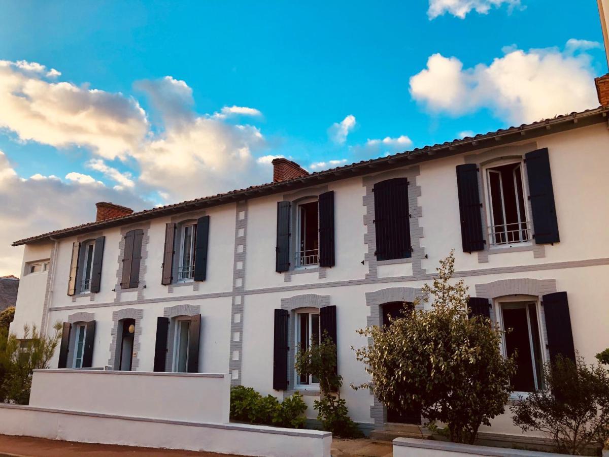 Les Baigneurs Hotel Saint Gilles Croix de vie Eksteriør billede